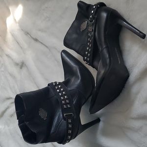 Women's high heel Harley Davidson boots.